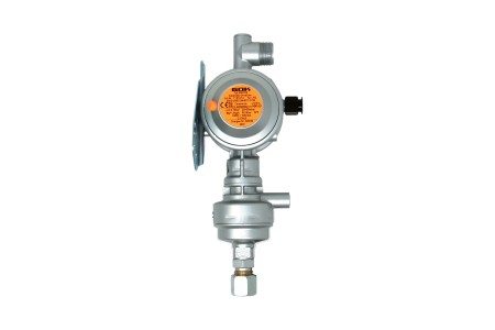 GOK Gasdruckregler Caramatic DriveOne CS 50 mbar 1,5 kg/h - vertikale Einbauposition – Komb.A -> Rohrverschraubung 10mm